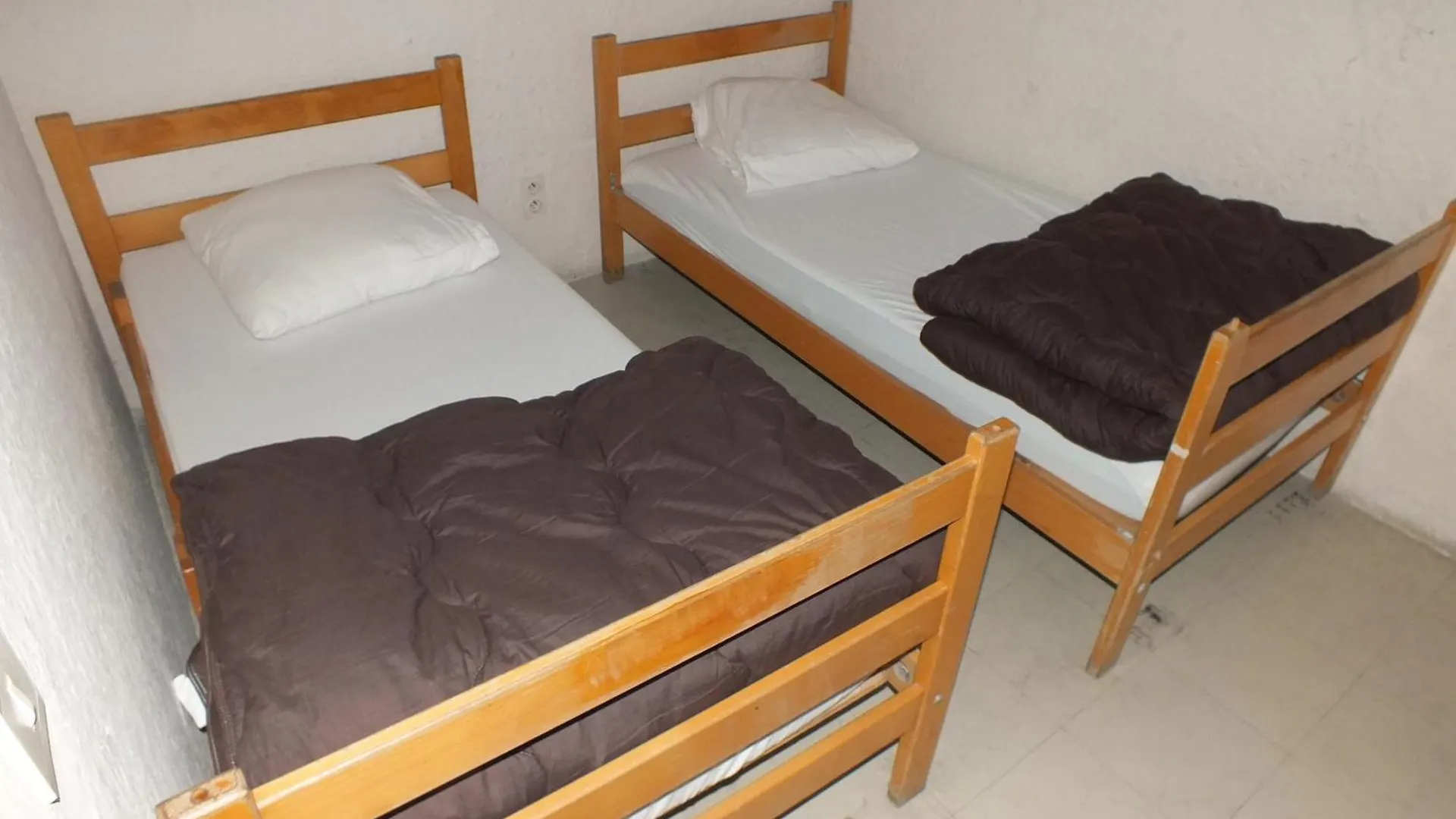 Relais D'Isaby Hostel Villelongue